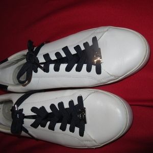 MICHAEL KORS White Logo Tennis Shoes sz 11